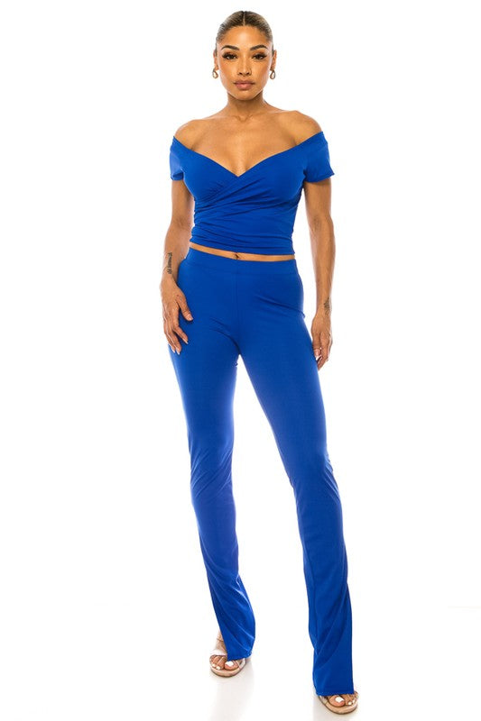 CROP TOP AND PANT SET