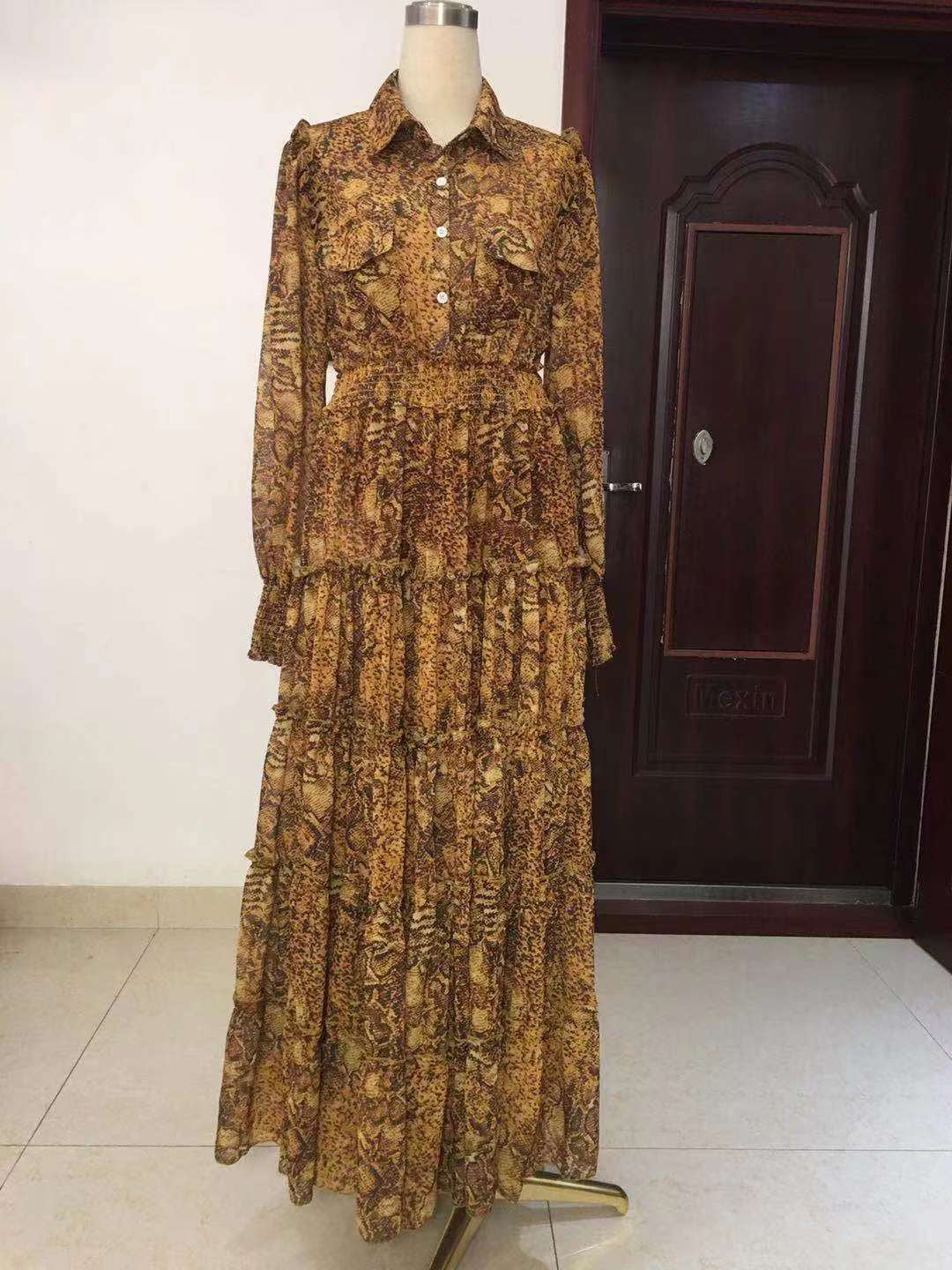 BOHEMIAN CHIC FLOWY DRESS