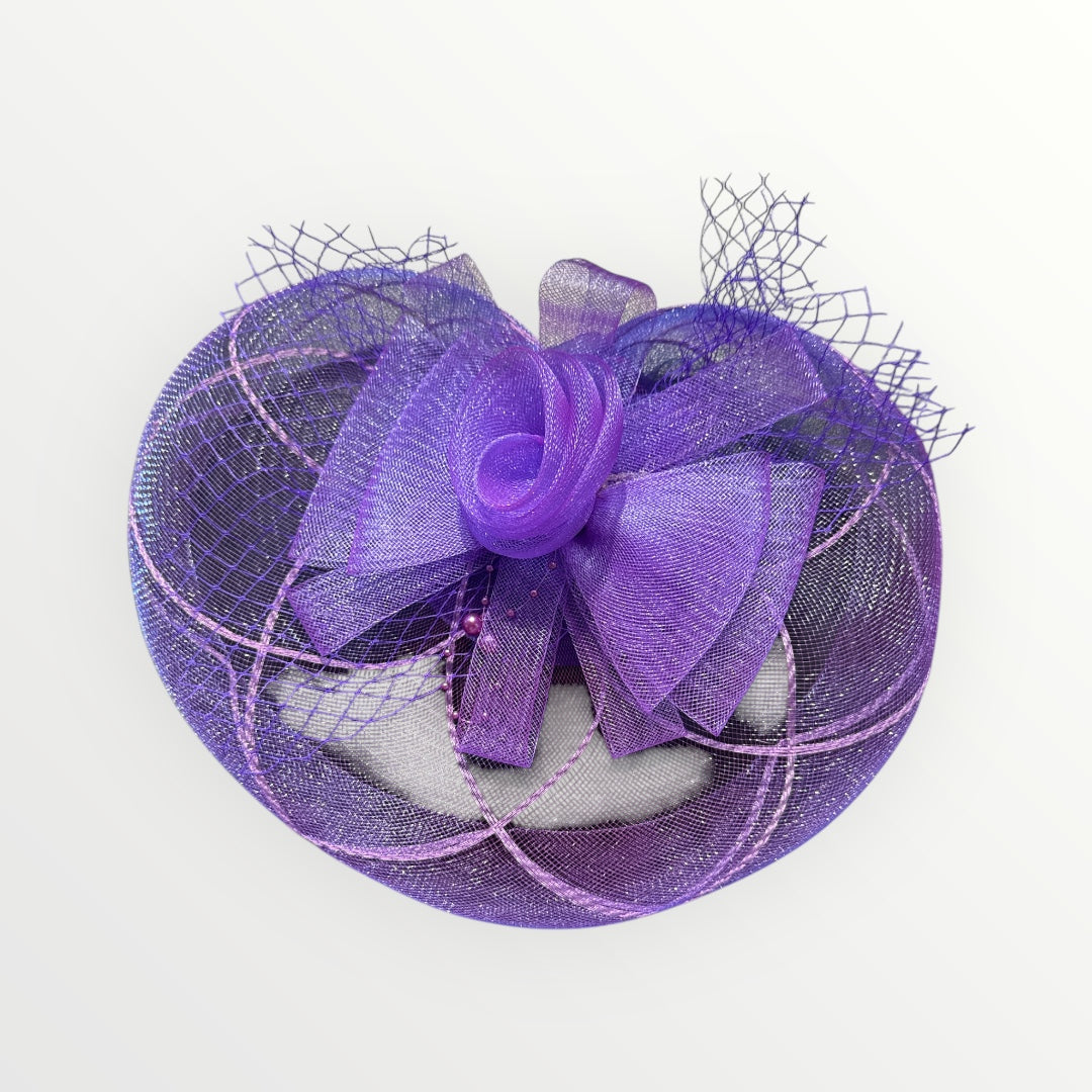 MESH FASCINATOR WITH PERLS